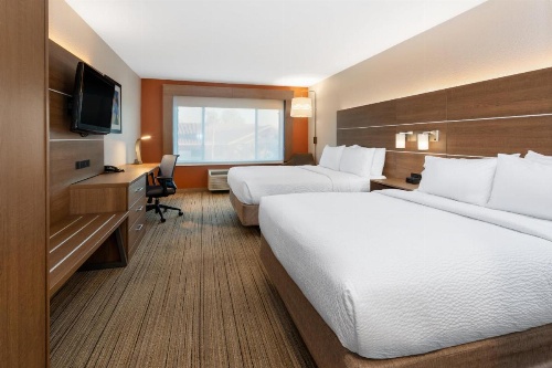Holiday Inn Express Hotel & Suites Marana image 17