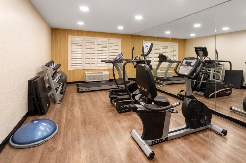 Holiday Inn Express Hotel & Suites Marana image 39